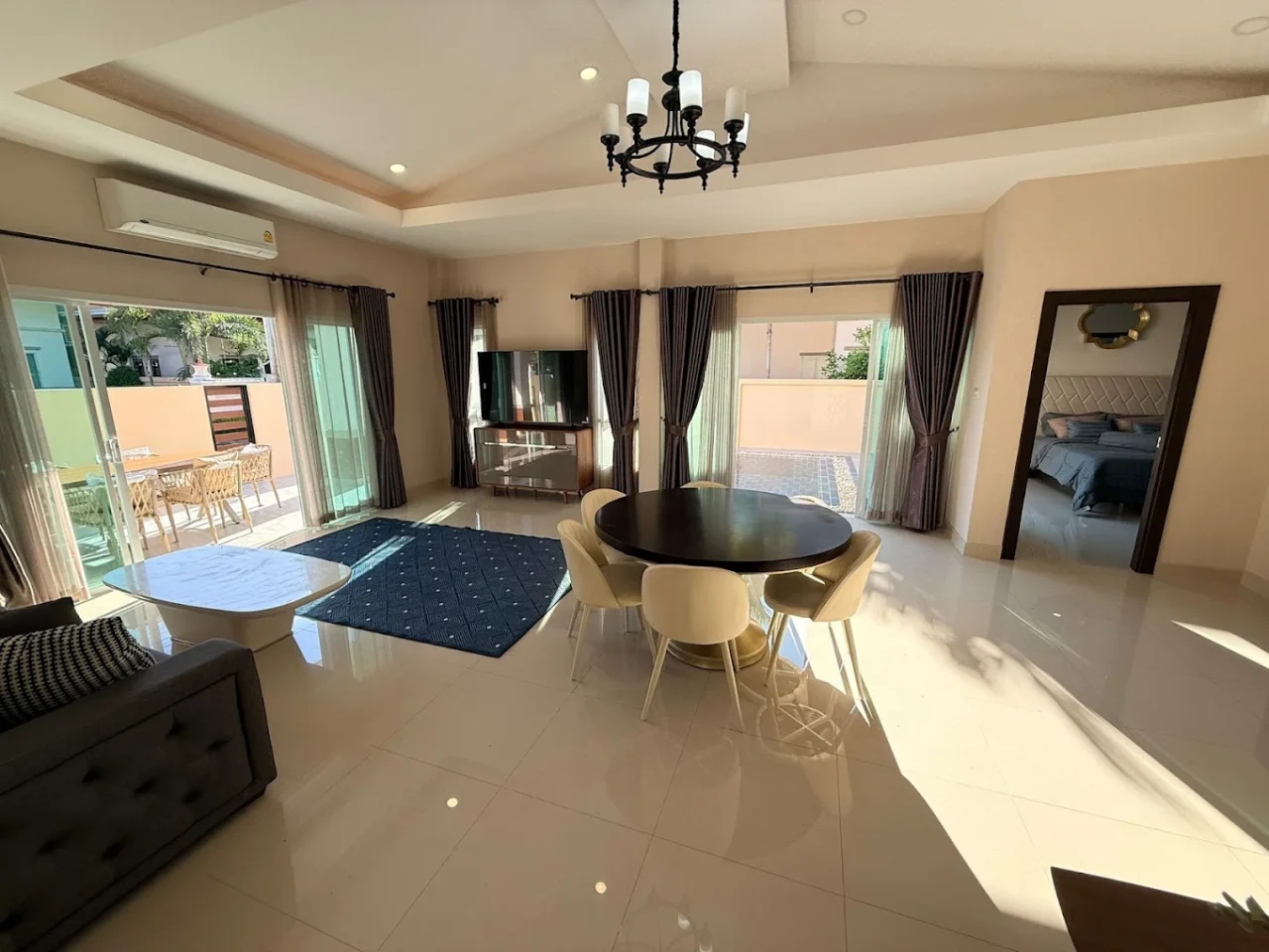 Вилла в Паттайе, Таиланд, 323.8 м² - миниатюра 2