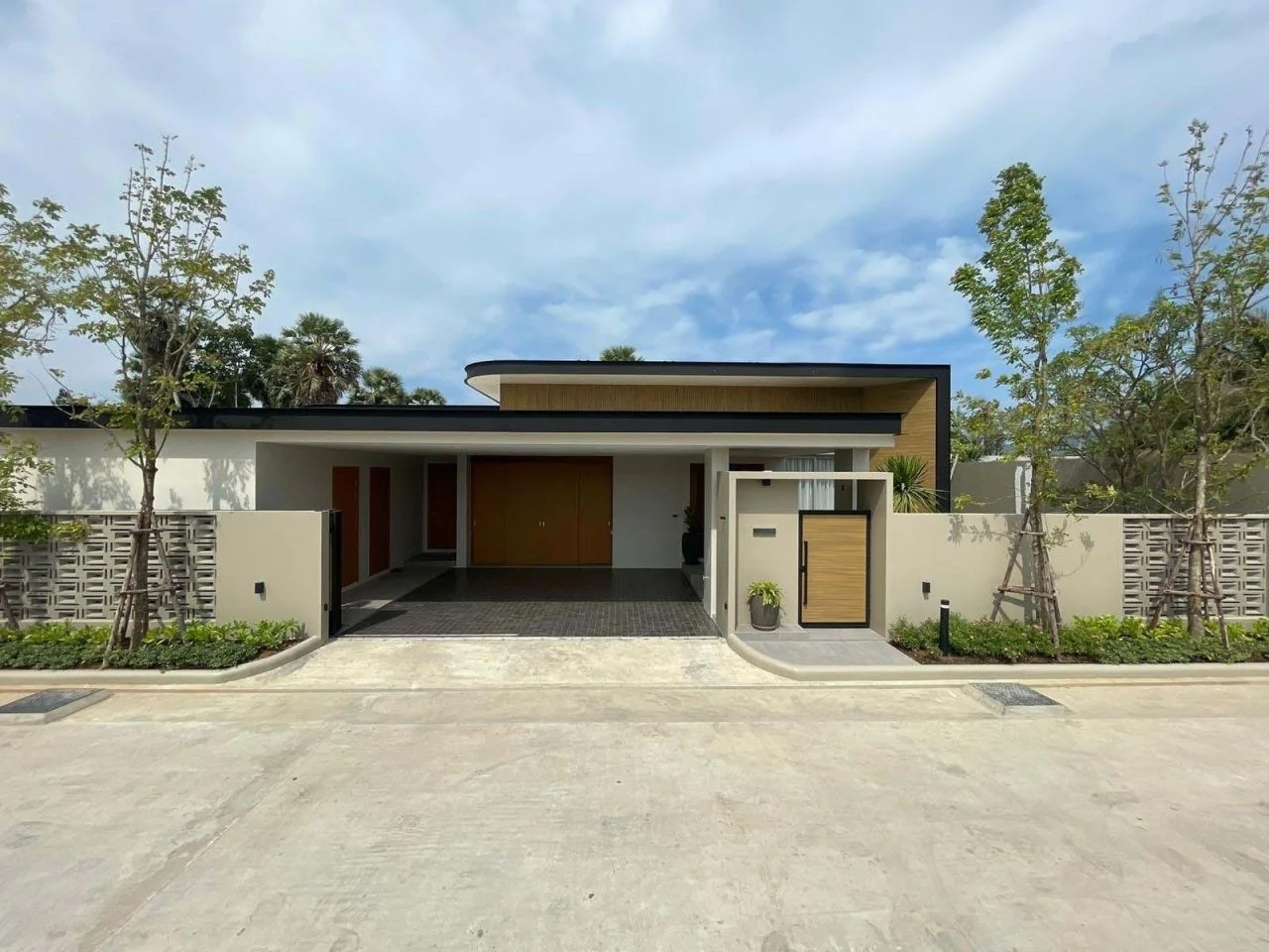 Вилла на пляже Лаян, Таиланд, 440 м² - миниатюра 2