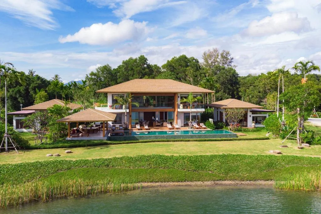 Вилла на Пхукете, Таиланд, 368 м² - изображение 1