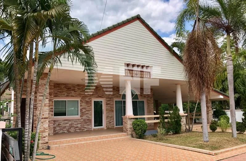 Дом в Паттайе, Таиланд, 240 м² - изображение 1