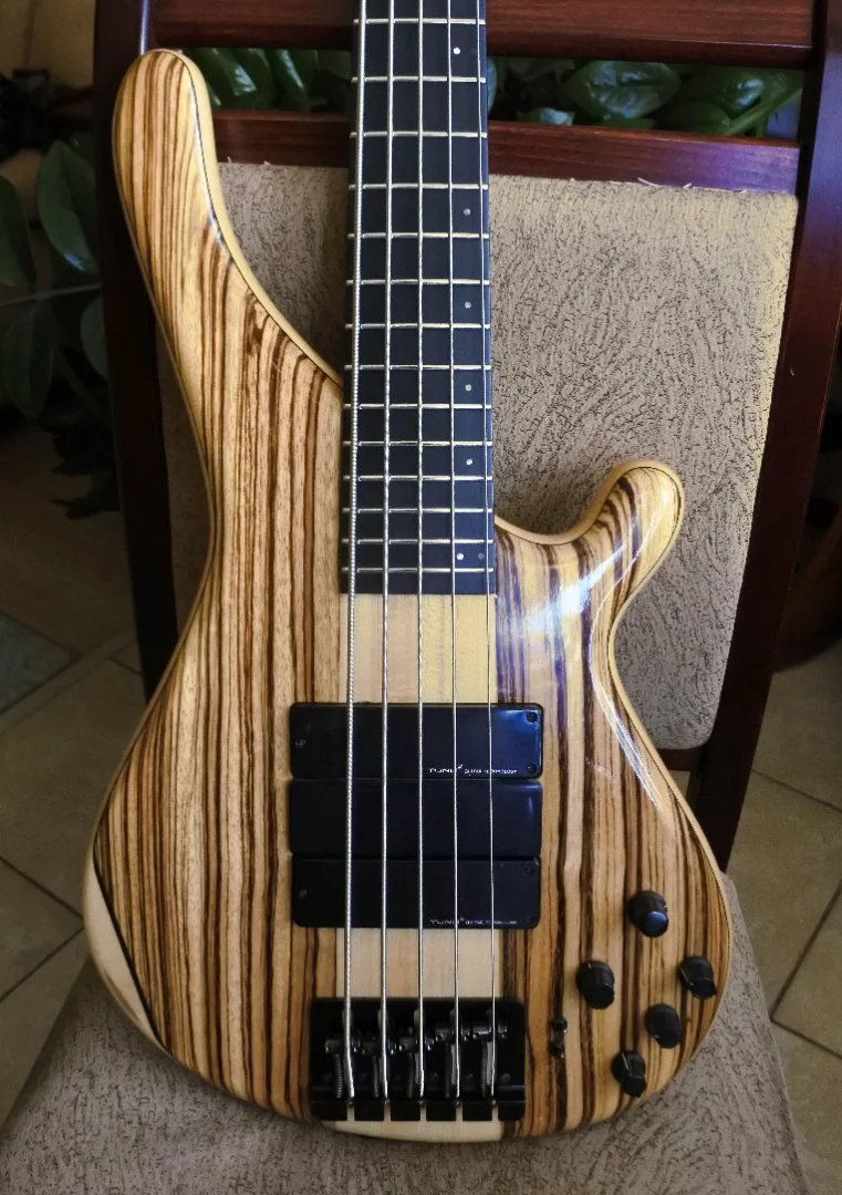 Бас-гитара Tune BE-5 ZW (gen1 Bullseye) - миниатюра 2