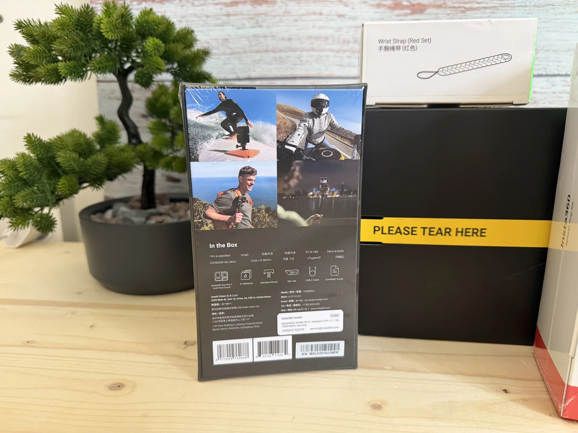 Insta360 Ace Pro 2 Dual Battery Xplorer Bundle - миниатюра 5