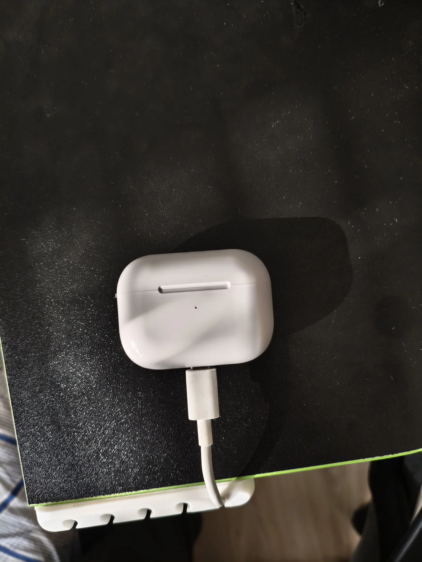 Копия Беспроводные наушники AirPods 2 - миниатюра 4