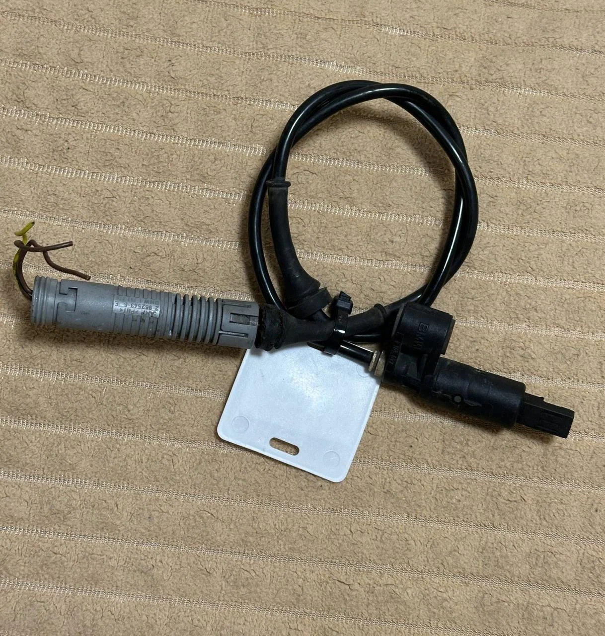 Передний датчик ABS E36 - изображение 1