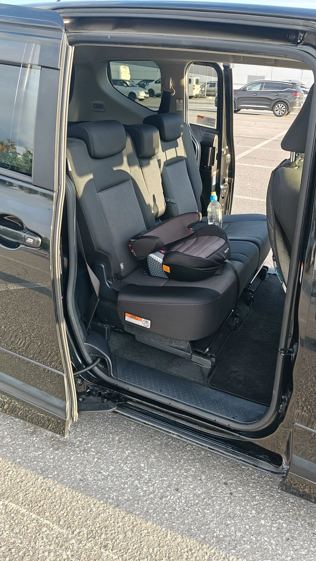 Продаю Toyota Sienta - миниатюра 9