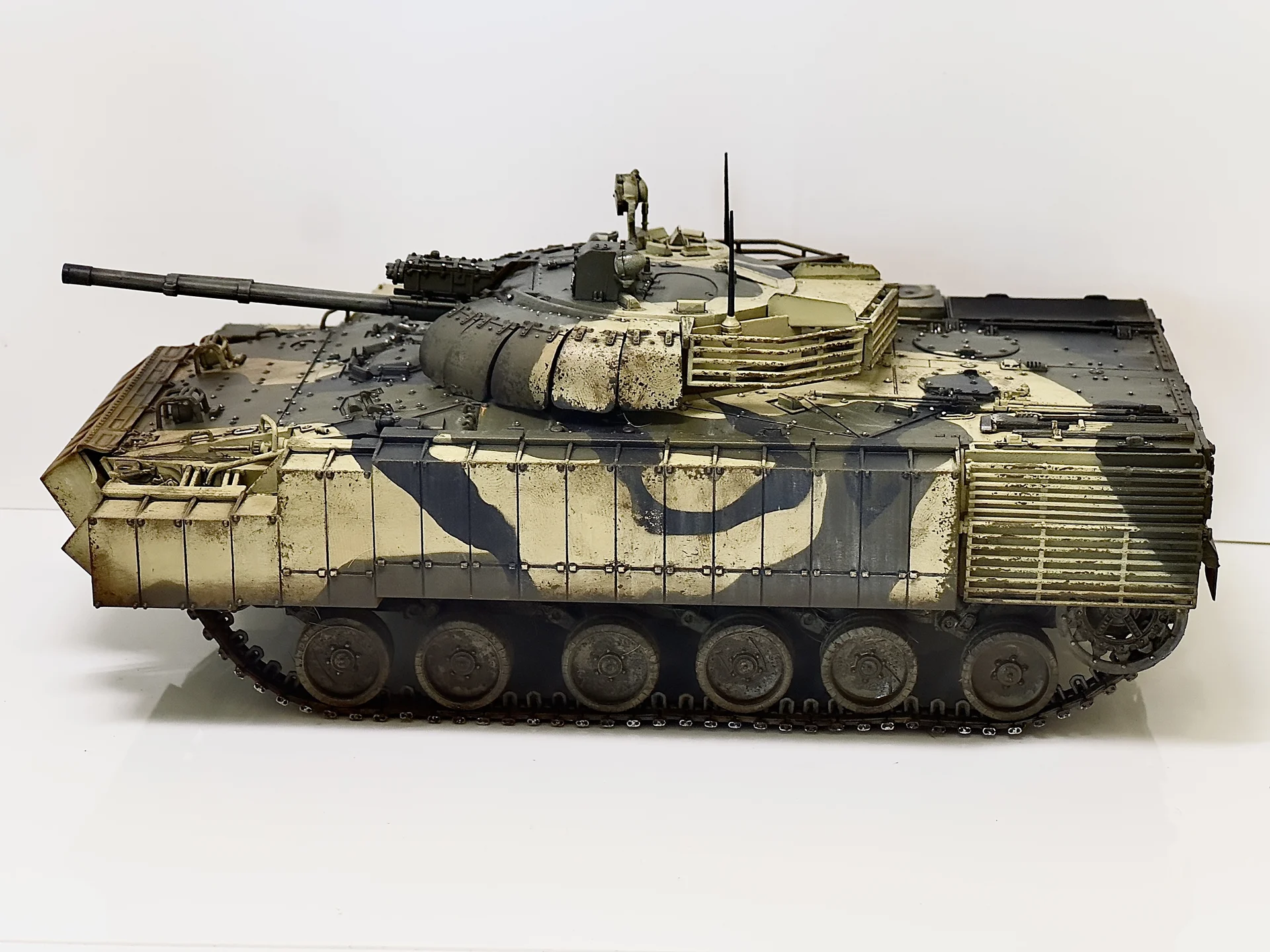 Сборная модель БМП-3 «Кактус» в мастабе 1/35 - миниатюра 2