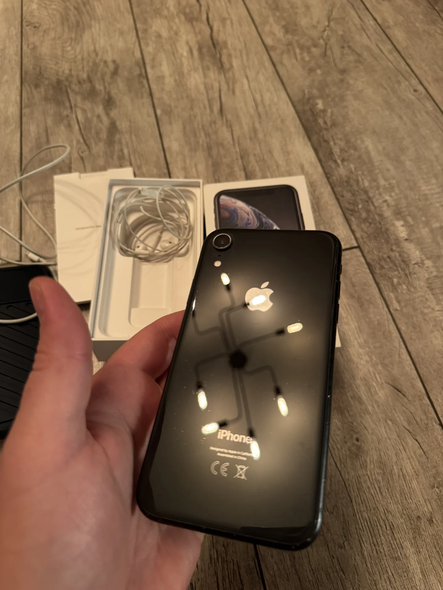 iPhone XR 128gb black - миниатюра 6