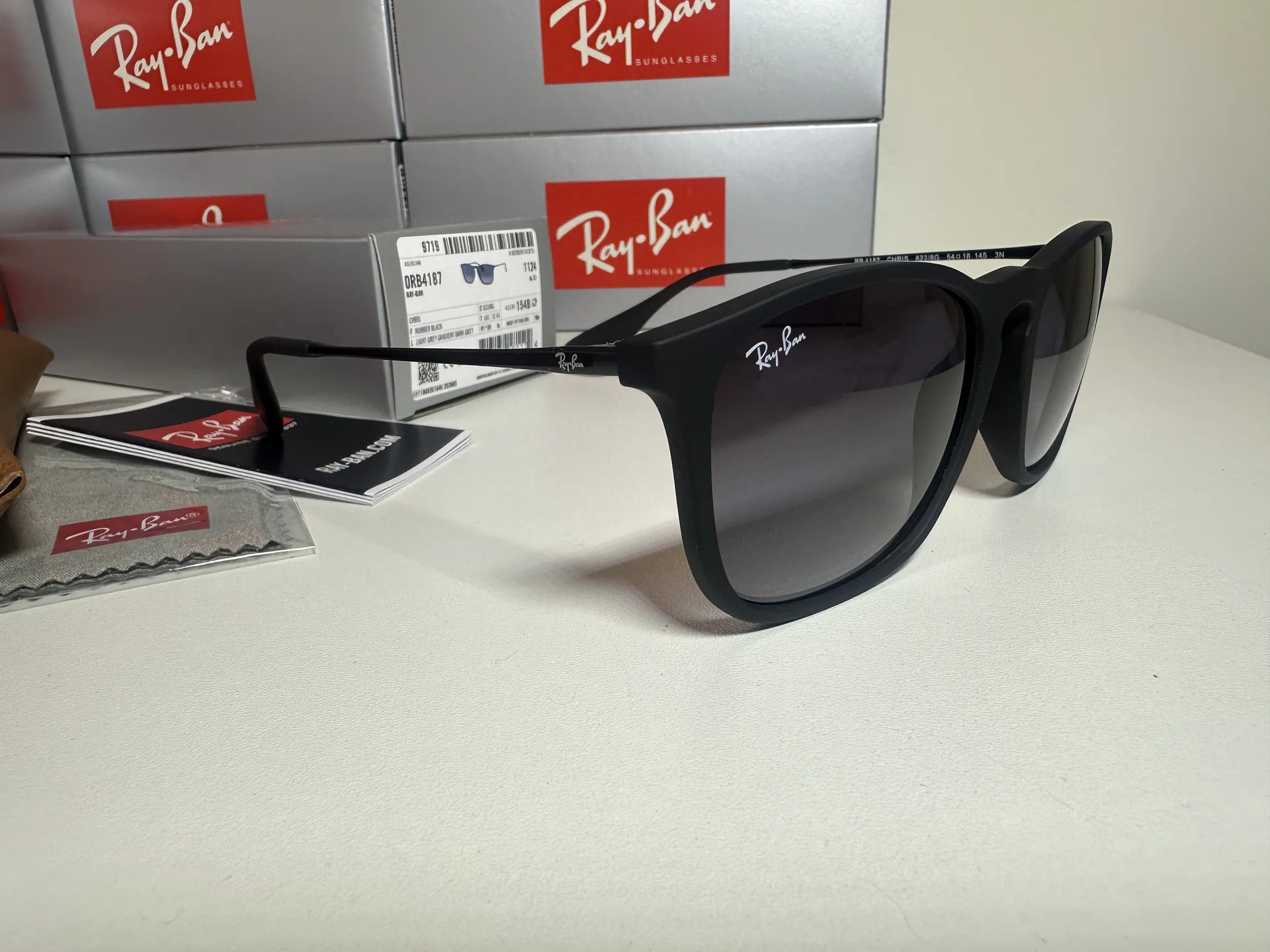 Очки Ray Ban RB 4187 - миниатюра 2