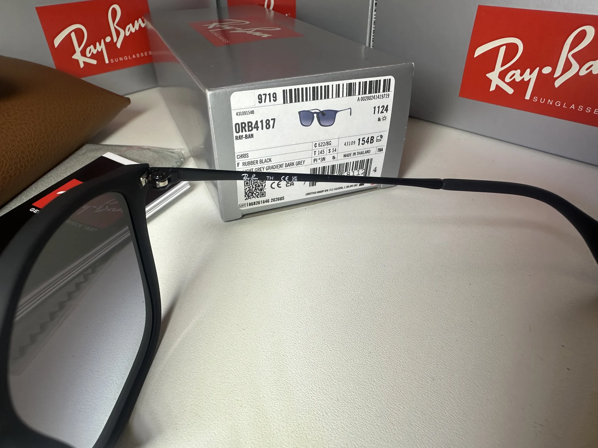 Очки Ray Ban RB 4187 - миниатюра 6