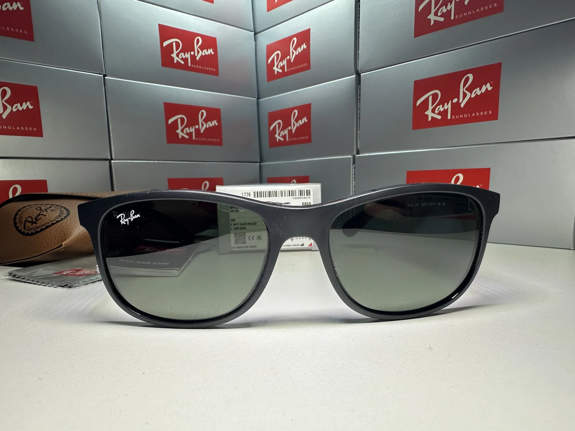 Очки Ray Ban RB4202 - миниатюра 4