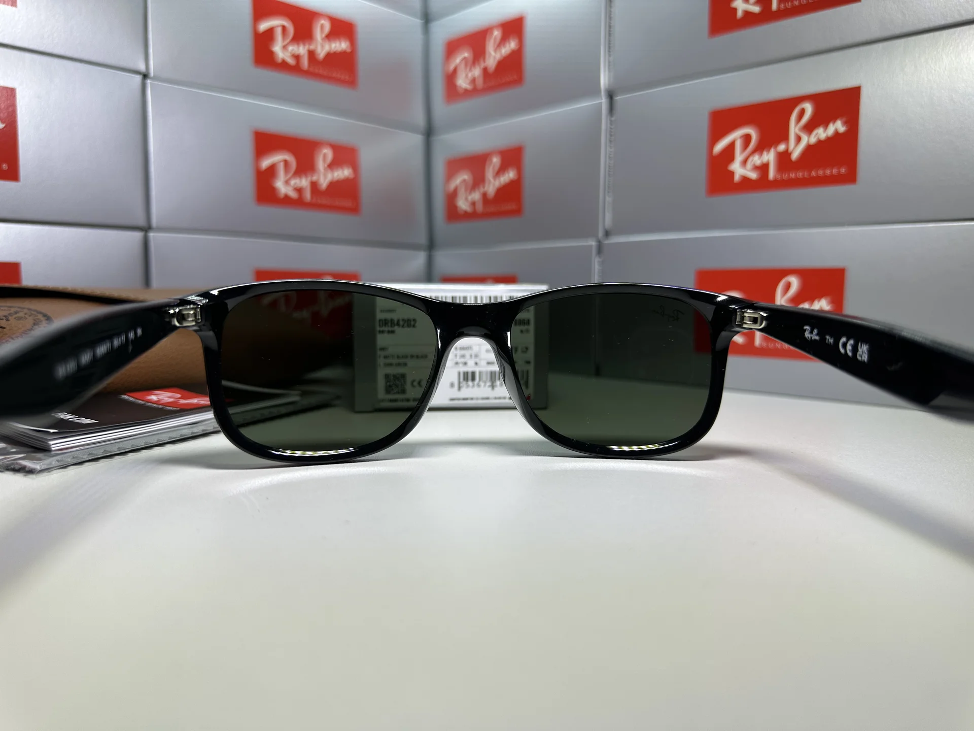 Очки Ray Ban RB4202 - миниатюра 9