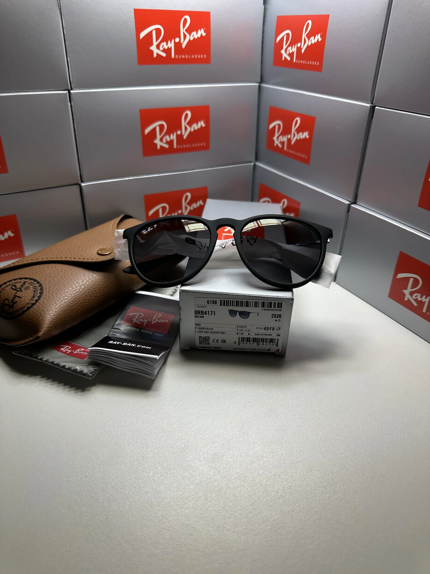 Ray Ban RB 4171 Erika - изображение 1