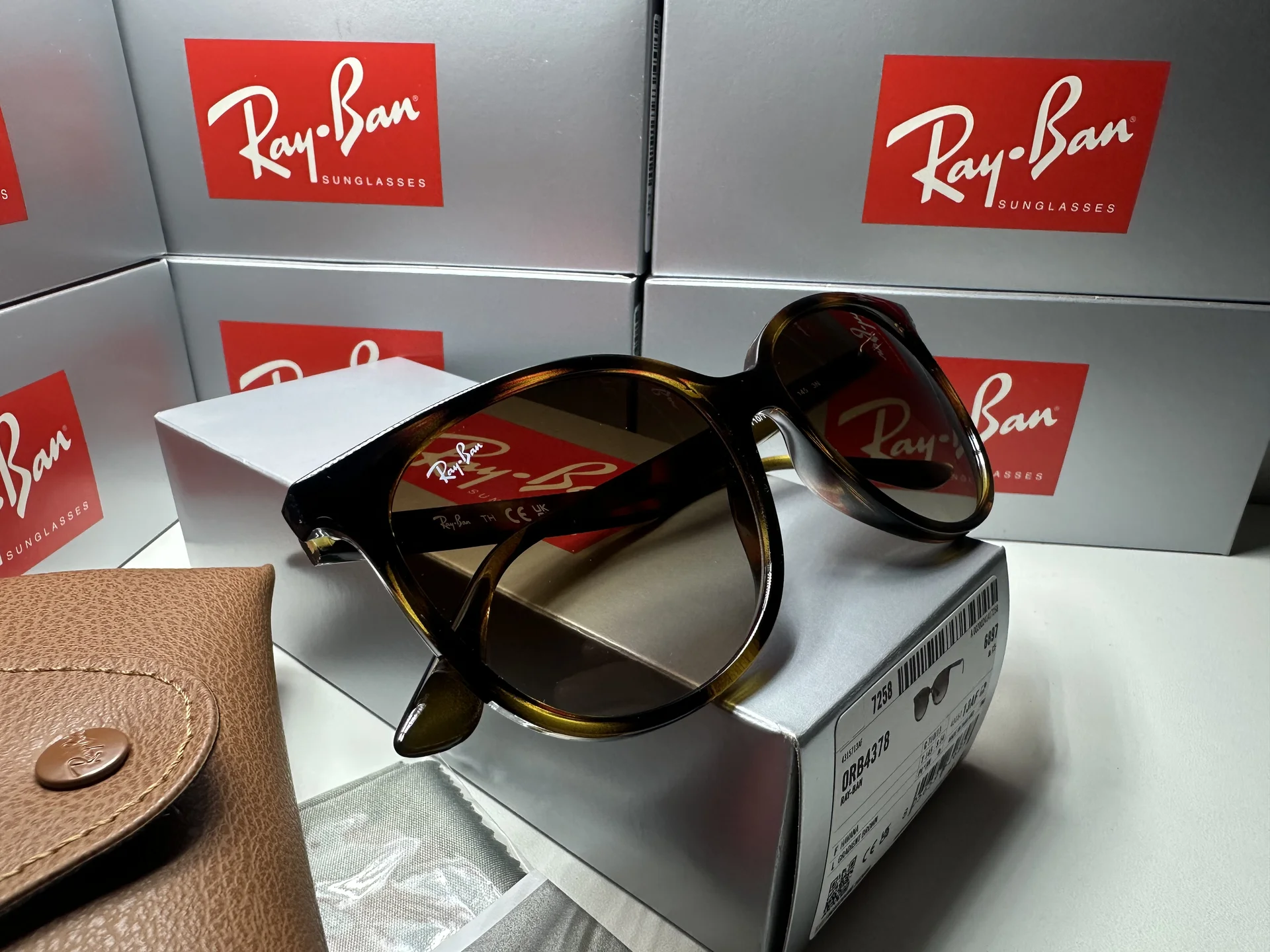 Очки Ray Ban RB4378 - миниатюра 2