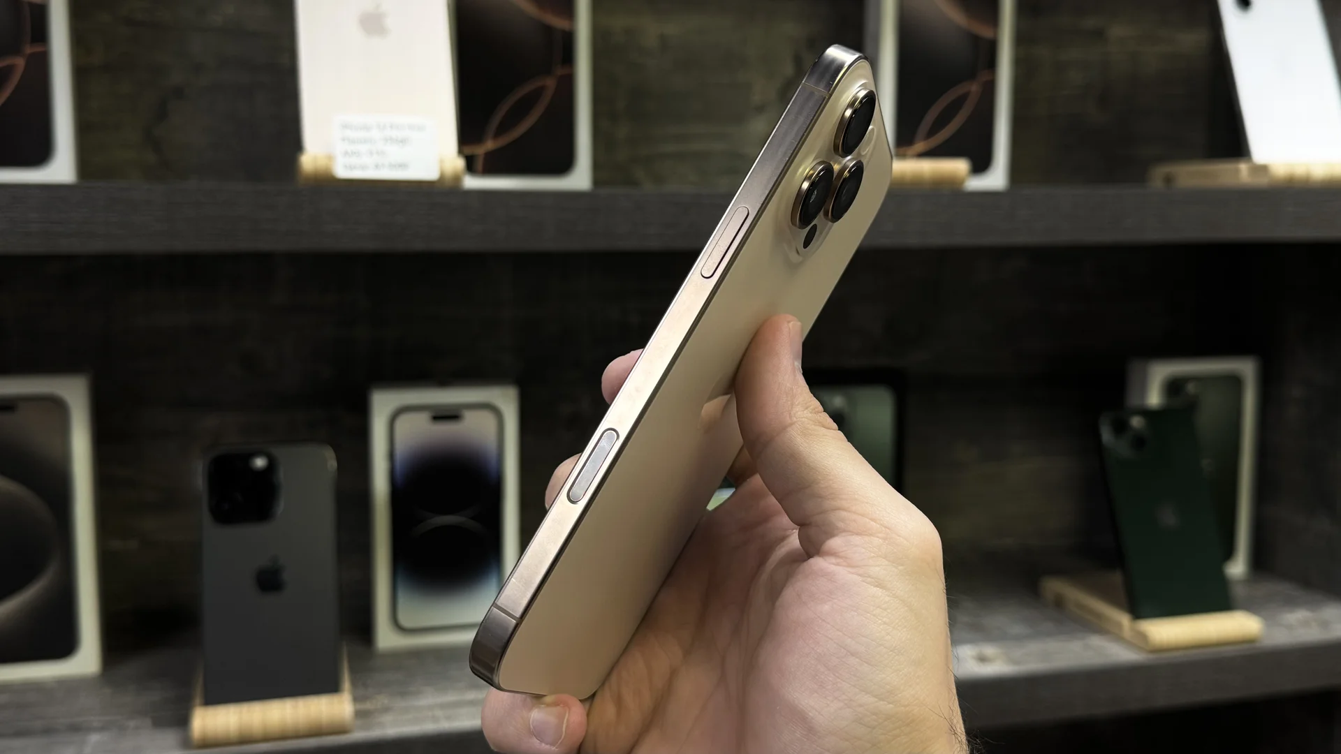 iPhone 16 Pro Max 256gb Акб 90 - миниатюра 4