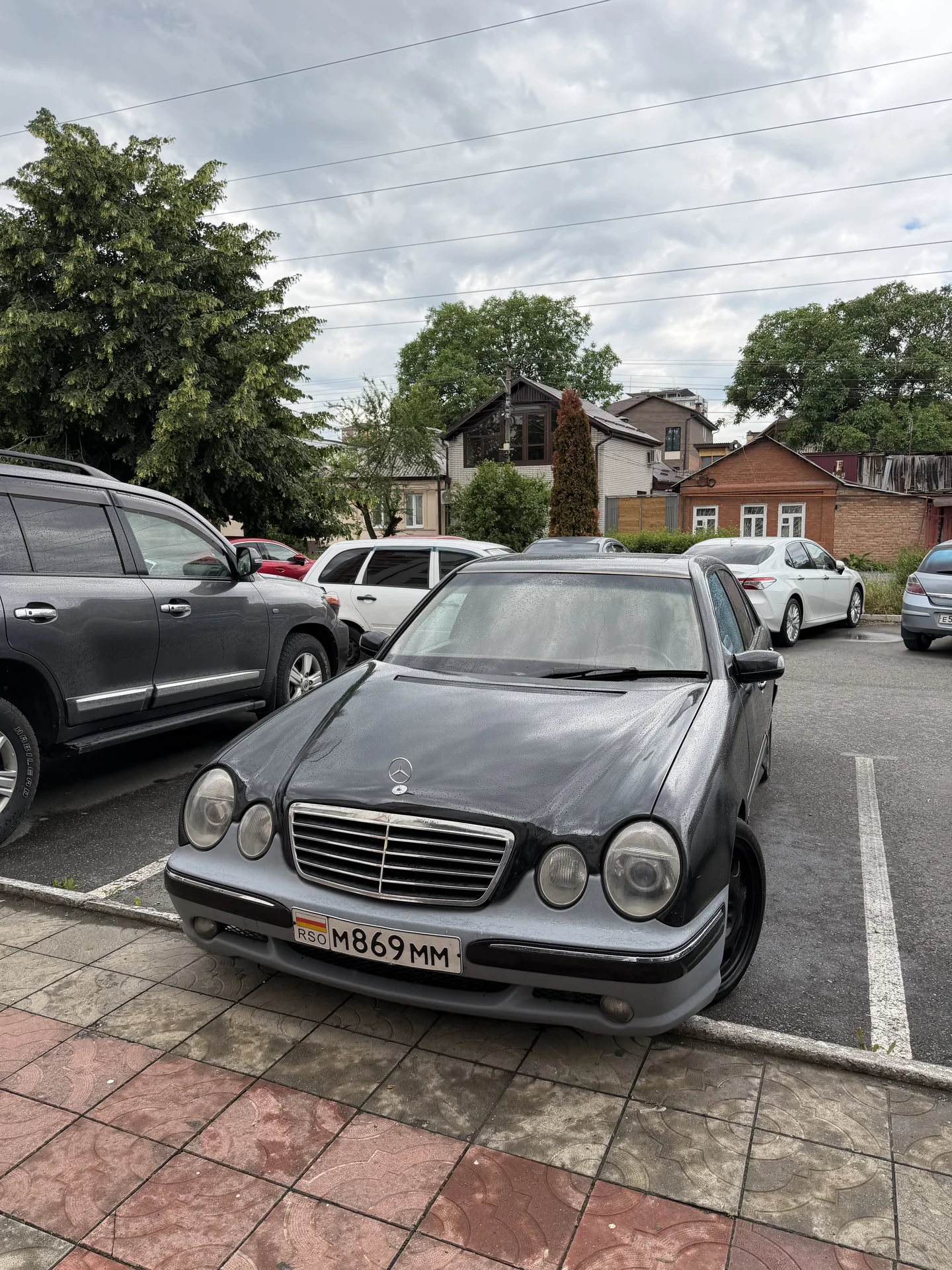 mercedes benz w210 передний бампер amg 5.5 - миниатюра 2