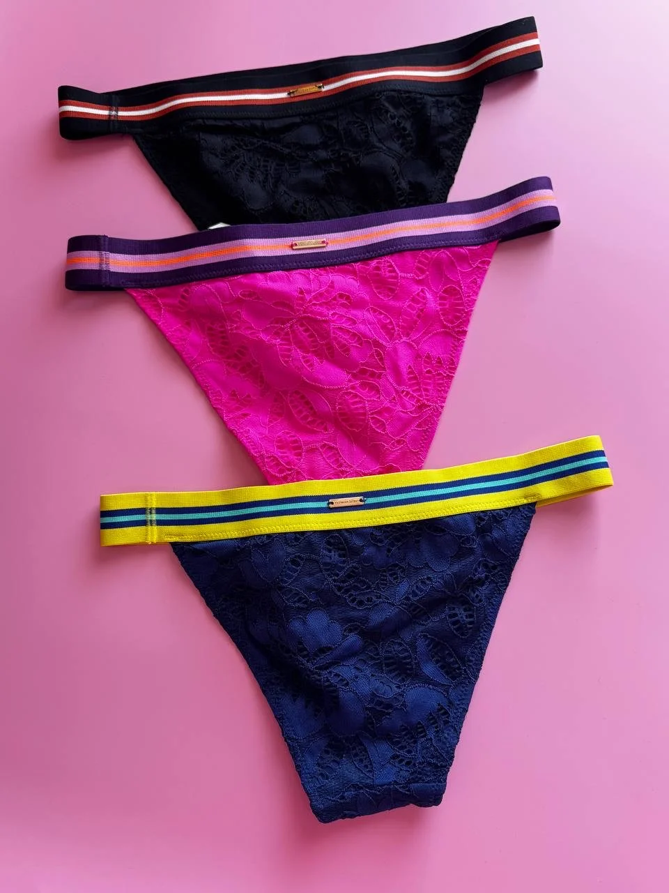 Victoria’s Secret плавки - миниатюра 2