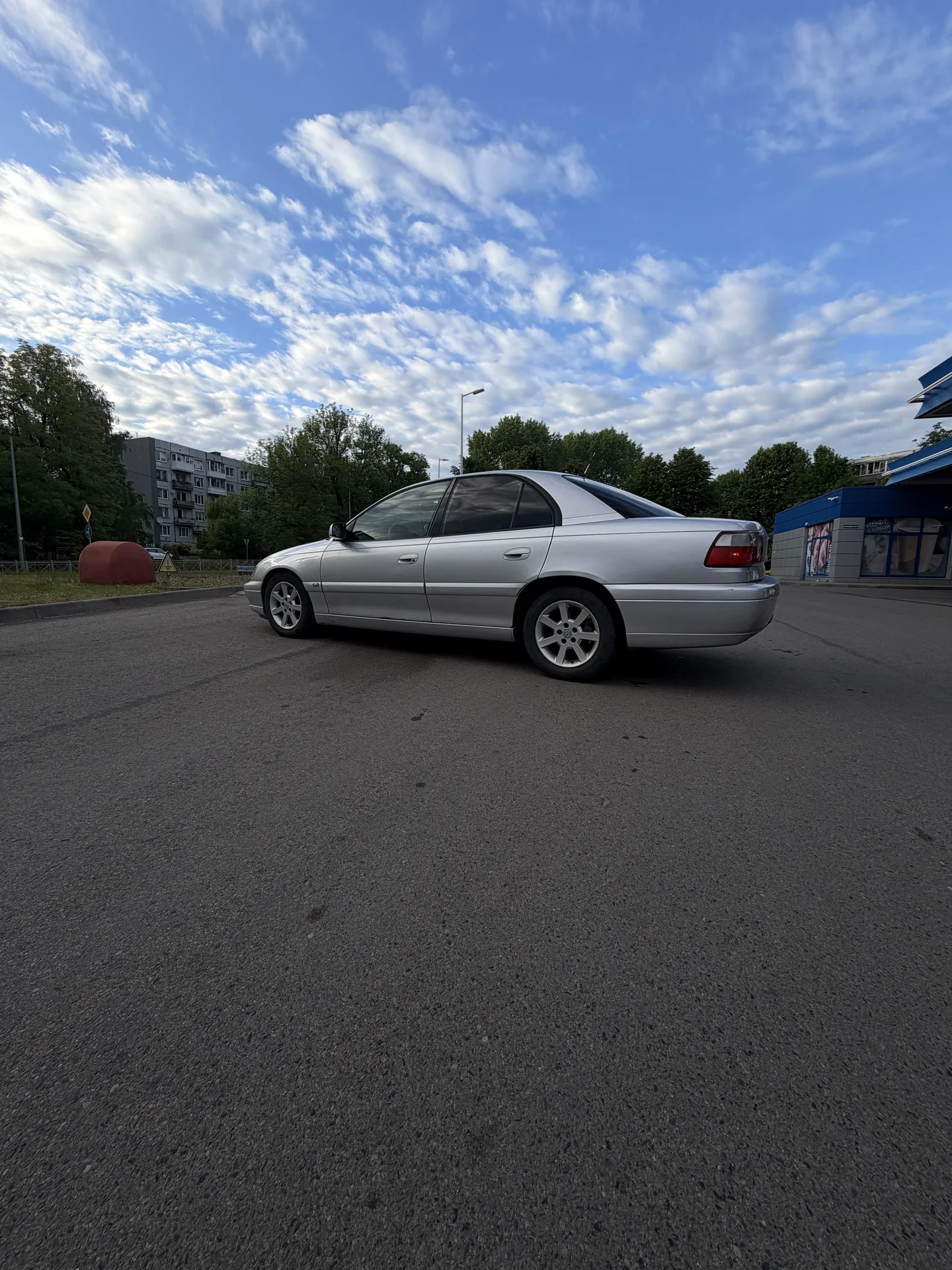 Opel Omega 2003 - миниатюра 3