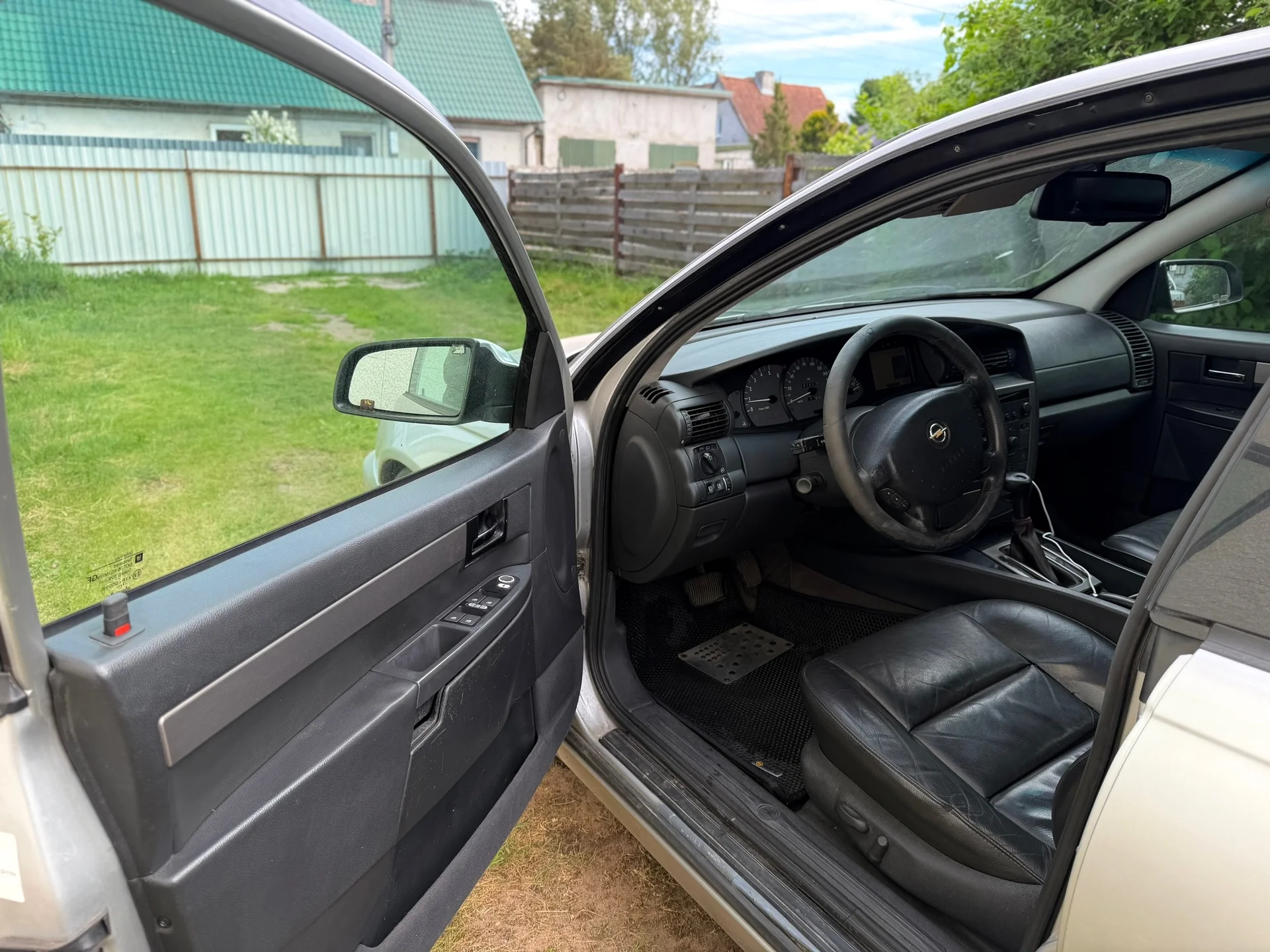 Opel Omega 2003 - миниатюра 12