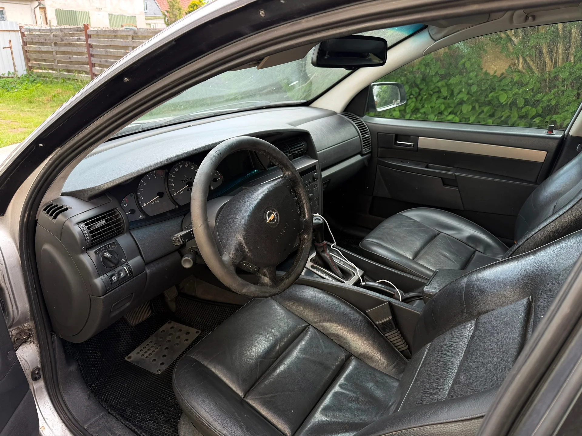Opel Omega 2003 - миниатюра 14