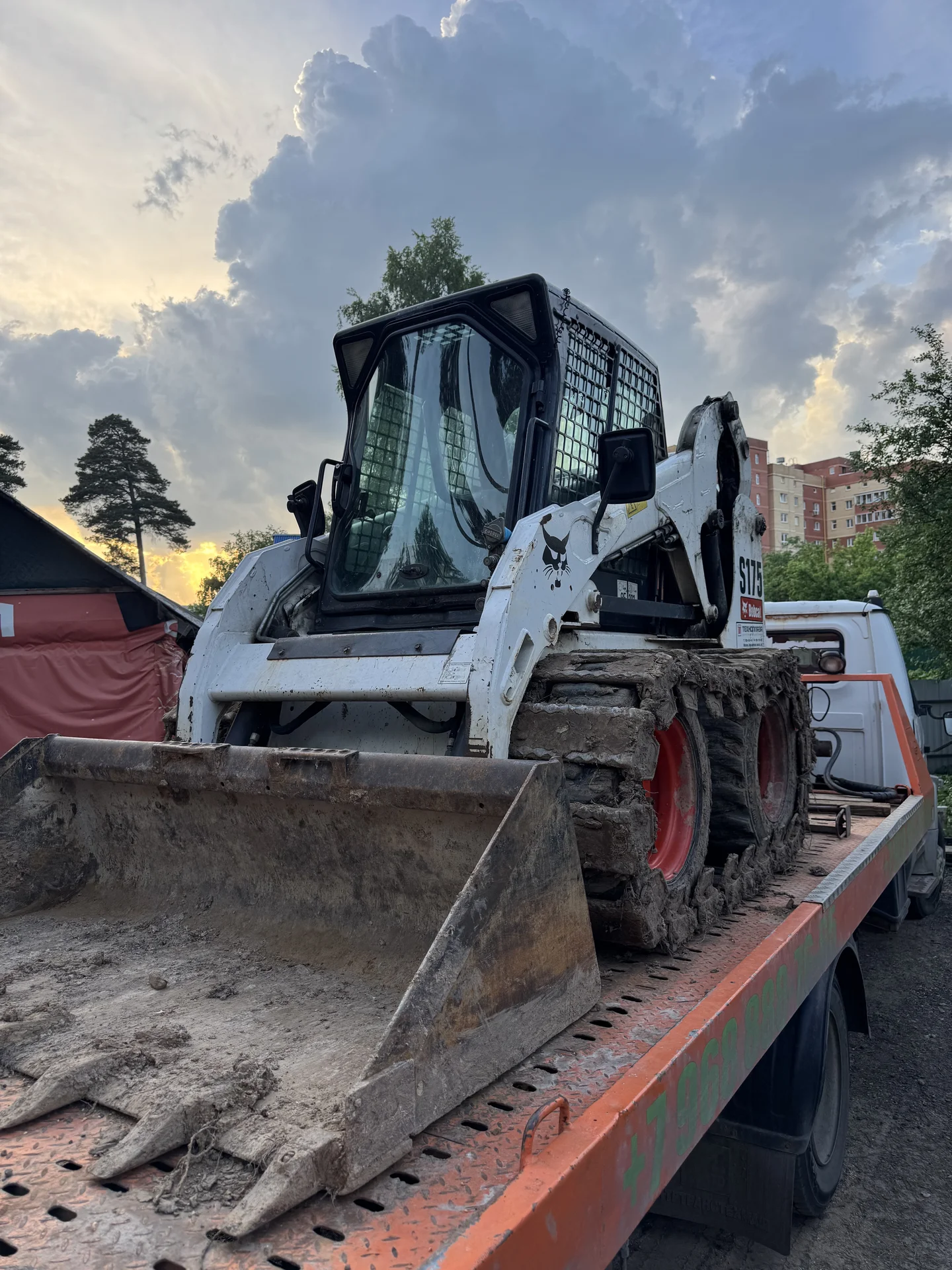 аренда спецтехники Bobcat бобкет мини-погрузчик - миниатюра 3