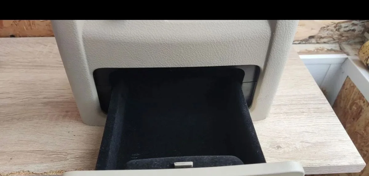 Задняя часть консоли АКПП Hyundai Santa Fe 2 CM - миниатюра 4