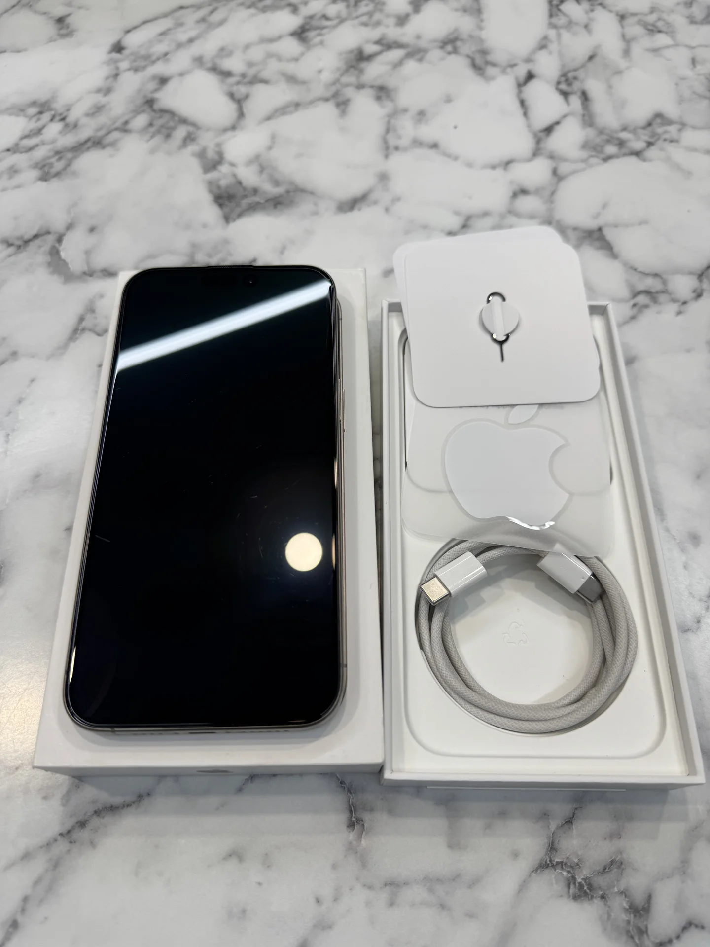 Iphone 15 pro max 256ГБ - миниатюра 2