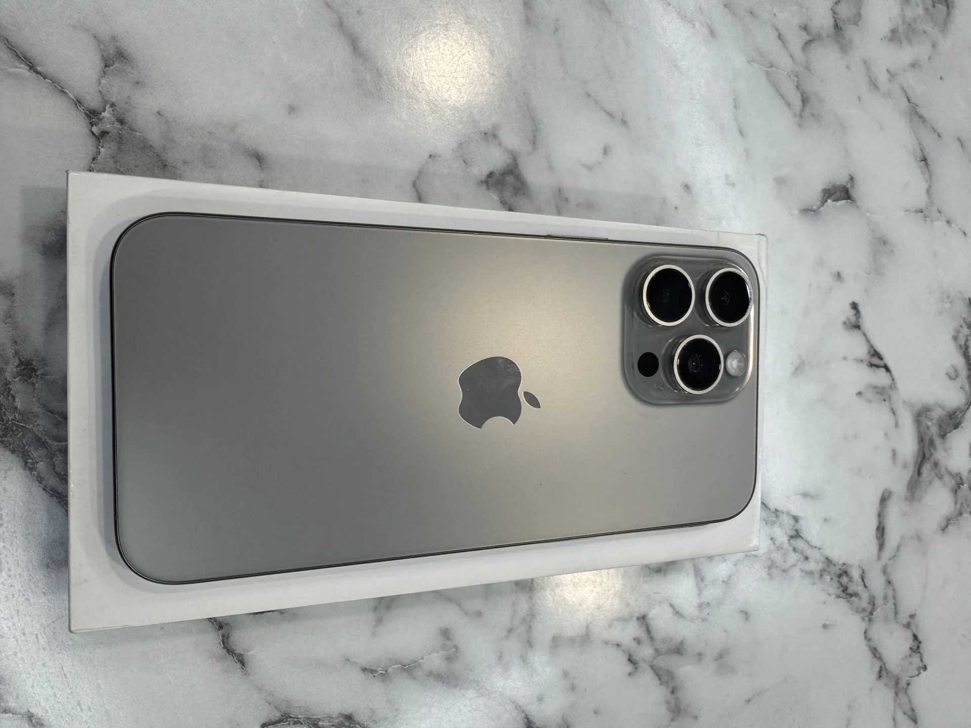 Iphone 15 pro max 256ГБ - миниатюра 7