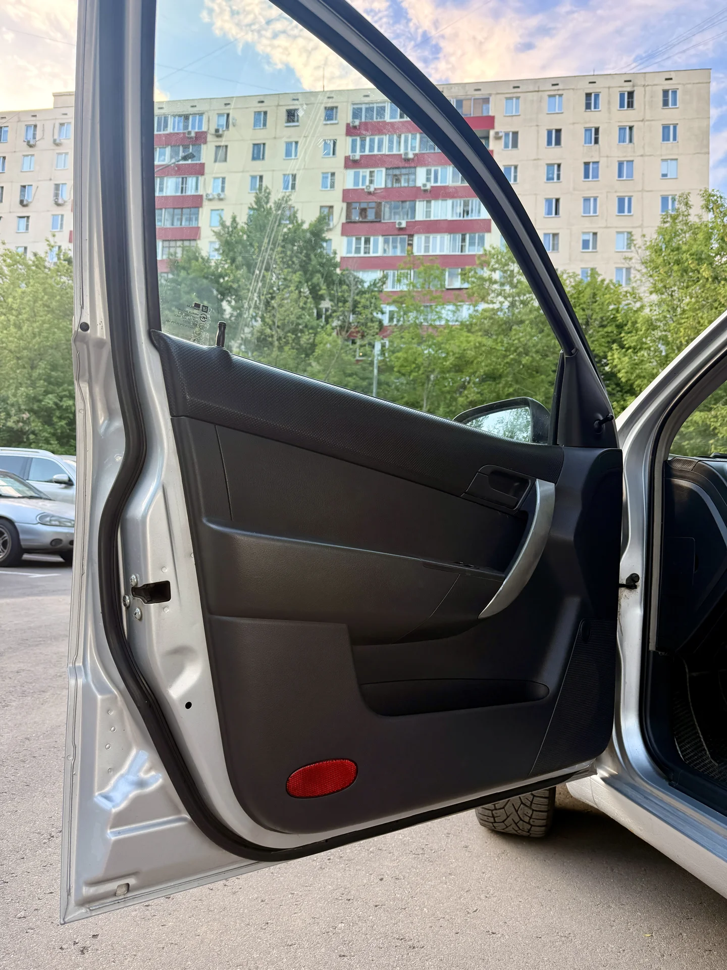 Chevrolet Aveo I рестайлинг - миниатюра 15