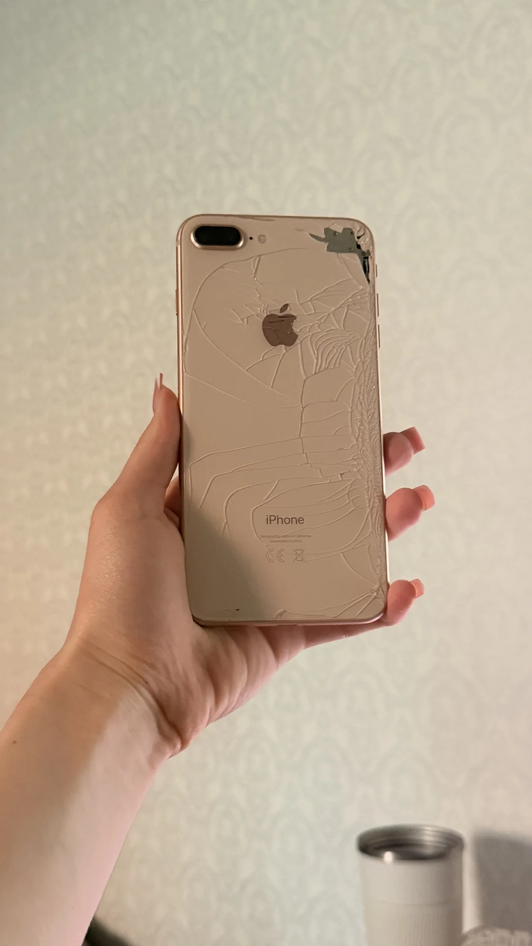 iPhone 8 plus 64gb - миниатюра 2