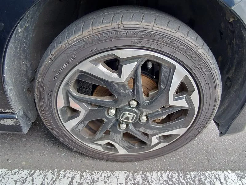 Автомобиль Honda N-WGN - миниатюра 3