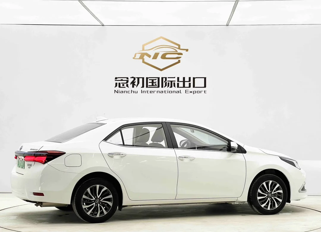 Автомобиль Toyota Corolla E+ PHEV 1.8h CVT Pioneer - миниатюра 4