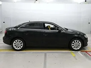 Автомобиль AUDI A3 (правый руль) - миниатюра 2