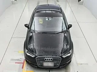 Автомобиль AUDI A3 (правый руль) - миниатюра 6