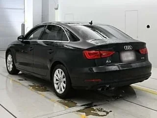 Автомобиль AUDI A3 (правый руль) - миниатюра 7