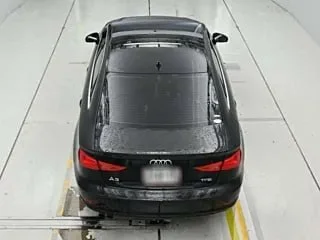 Автомобиль AUDI A3 (правый руль) - миниатюра 8