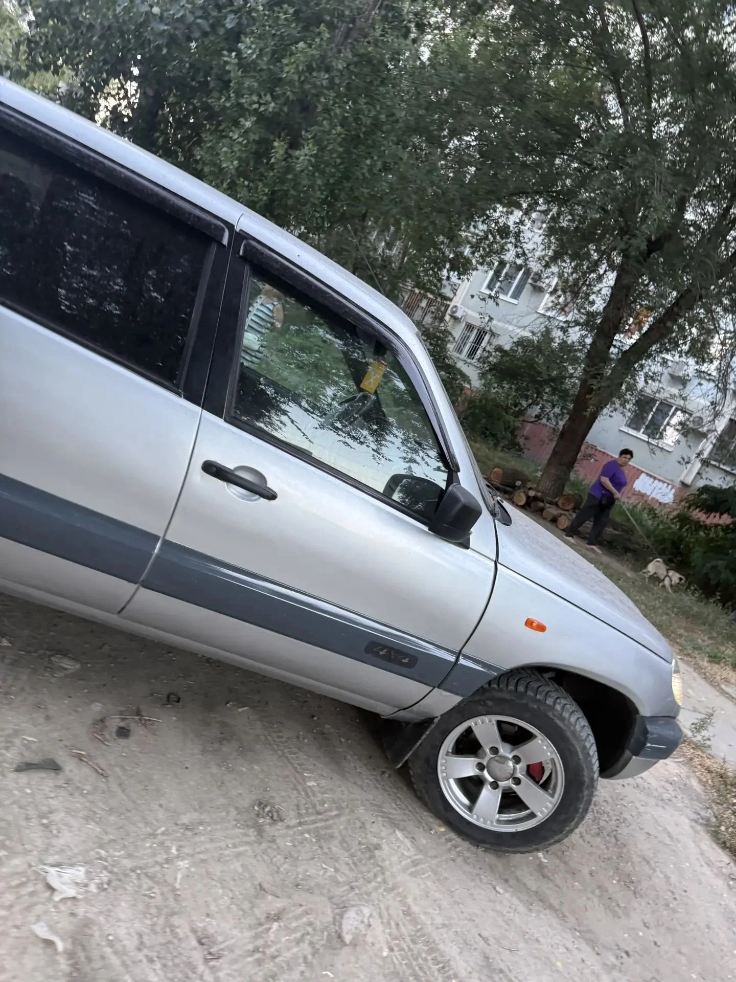 Niva Chevrolet 2008 - миниатюра 2