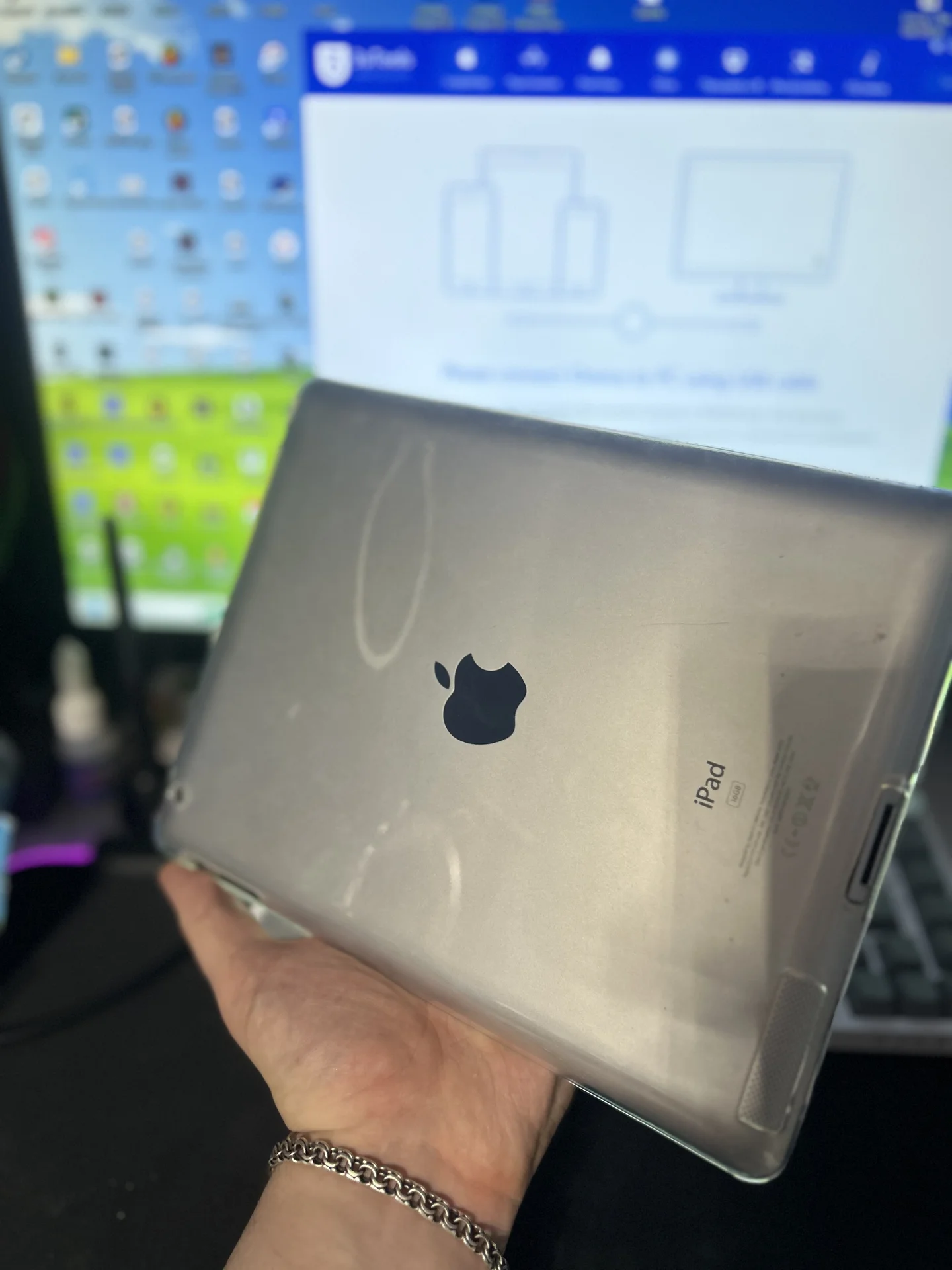 Ipad 2 множество игр и мультфильмов - миниатюра 3