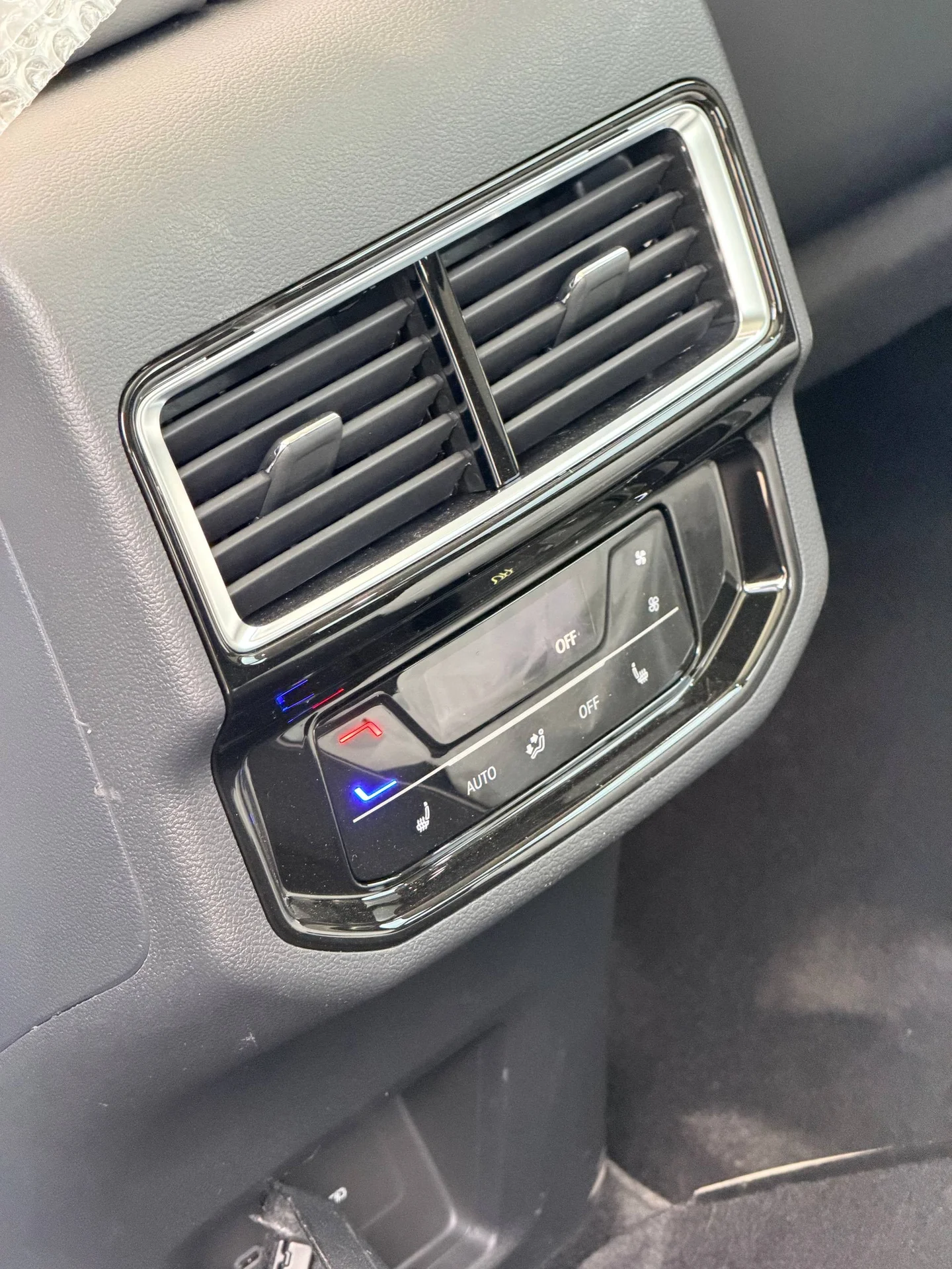 VW Teramont X R-Line 380TSI - миниатюра 10