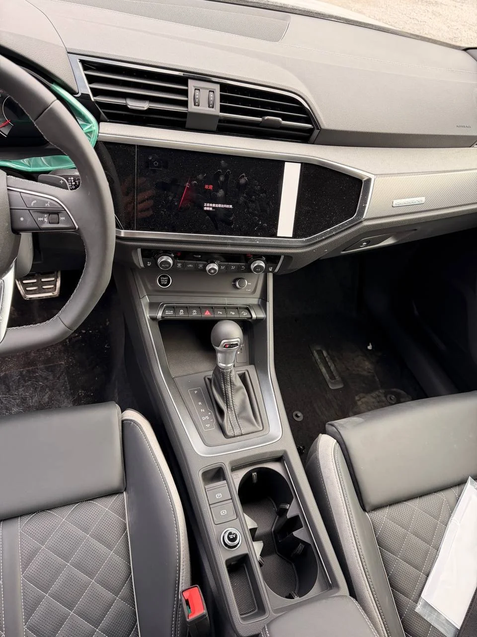 Audi Q3 45TFSI S Line - миниатюра 6