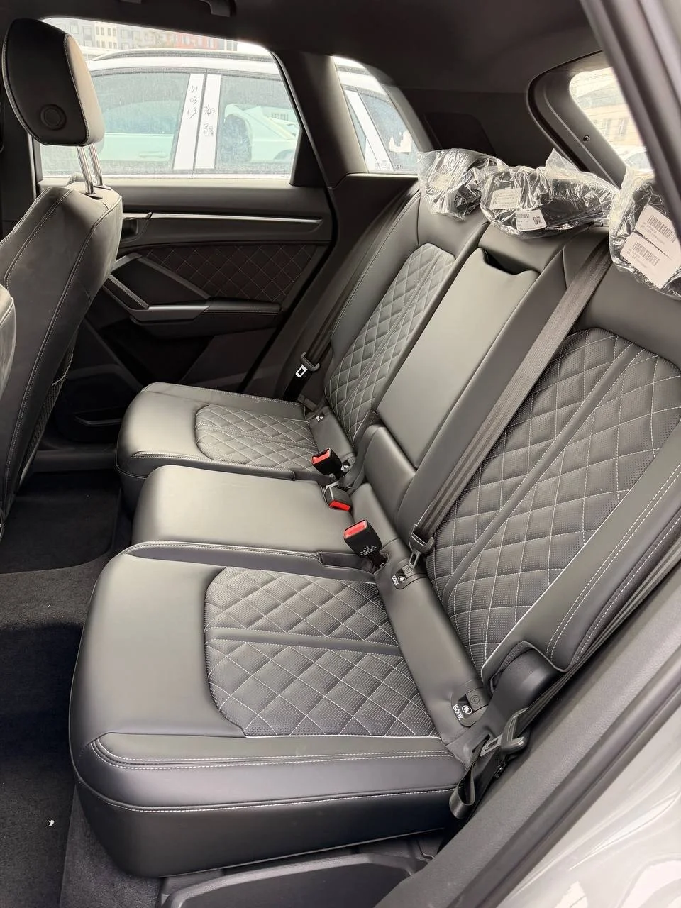 Audi Q3 45TFSI S Line - миниатюра 7