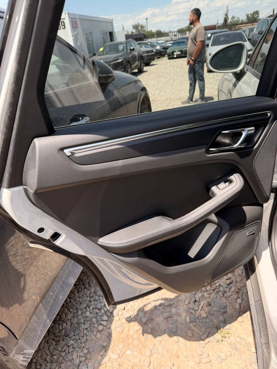 Porsche Macan - миниатюра 7