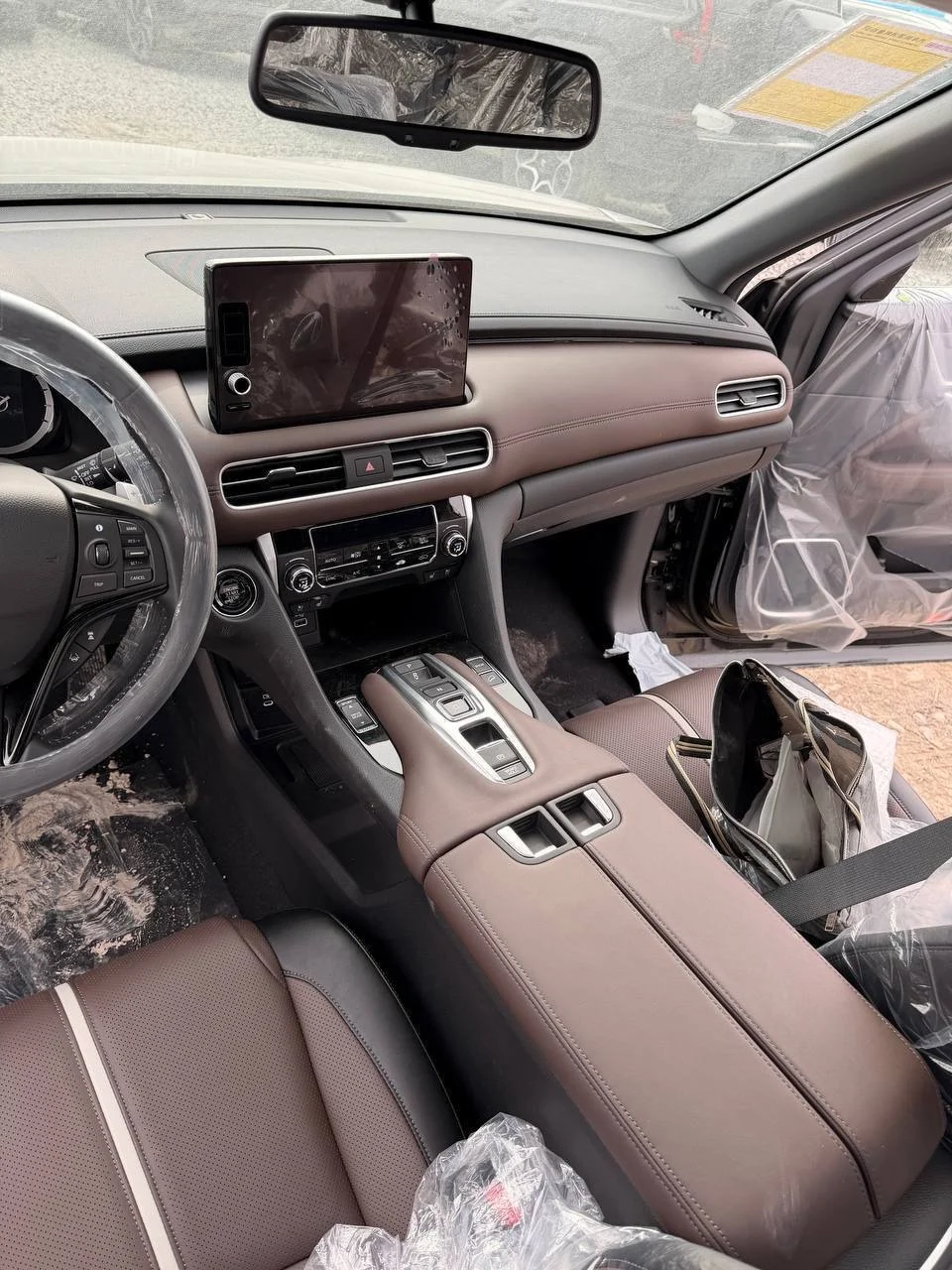Honda UR-V 370 Turbo - миниатюра 6
