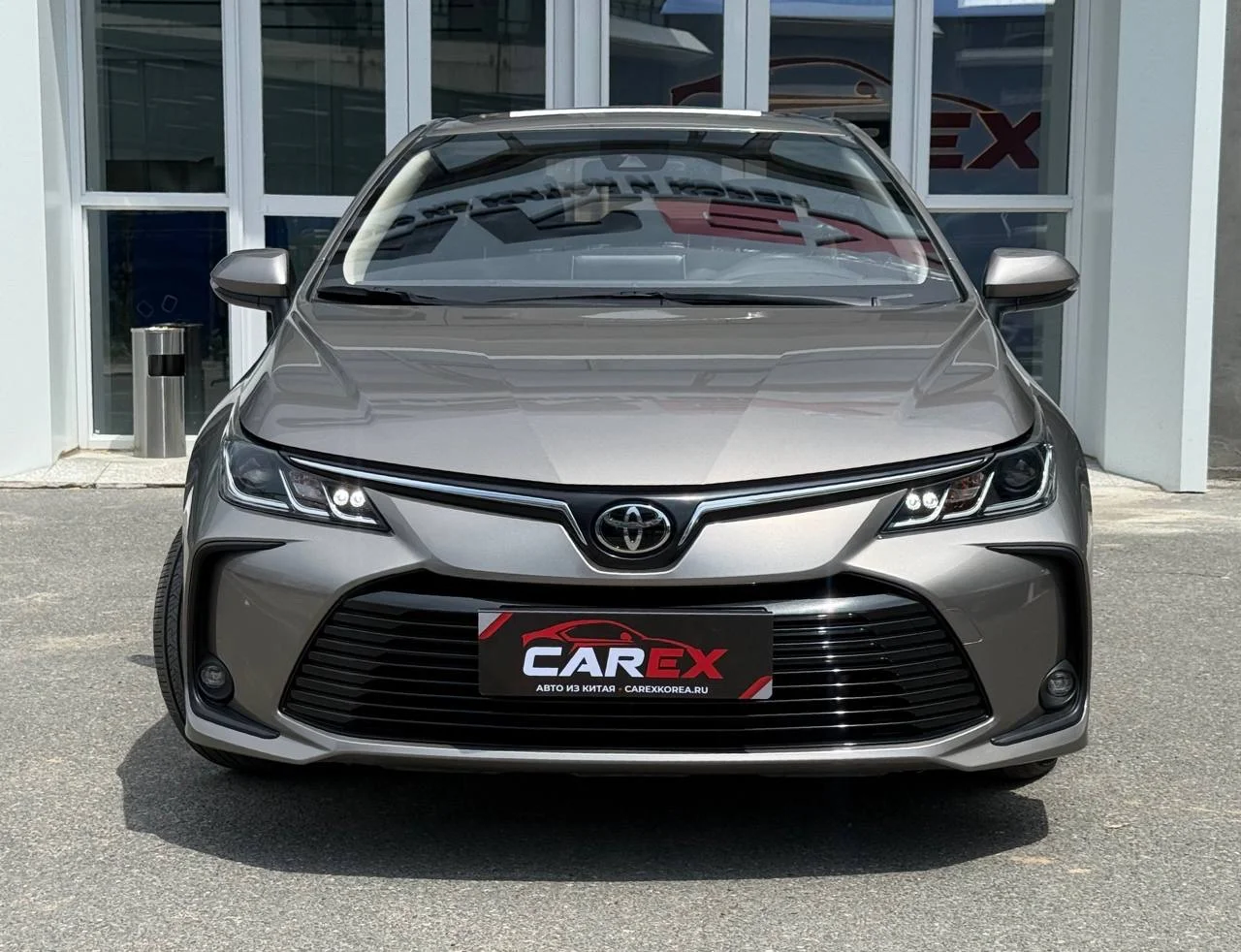 Toyota Corolla Elite Edition - миниатюра 3