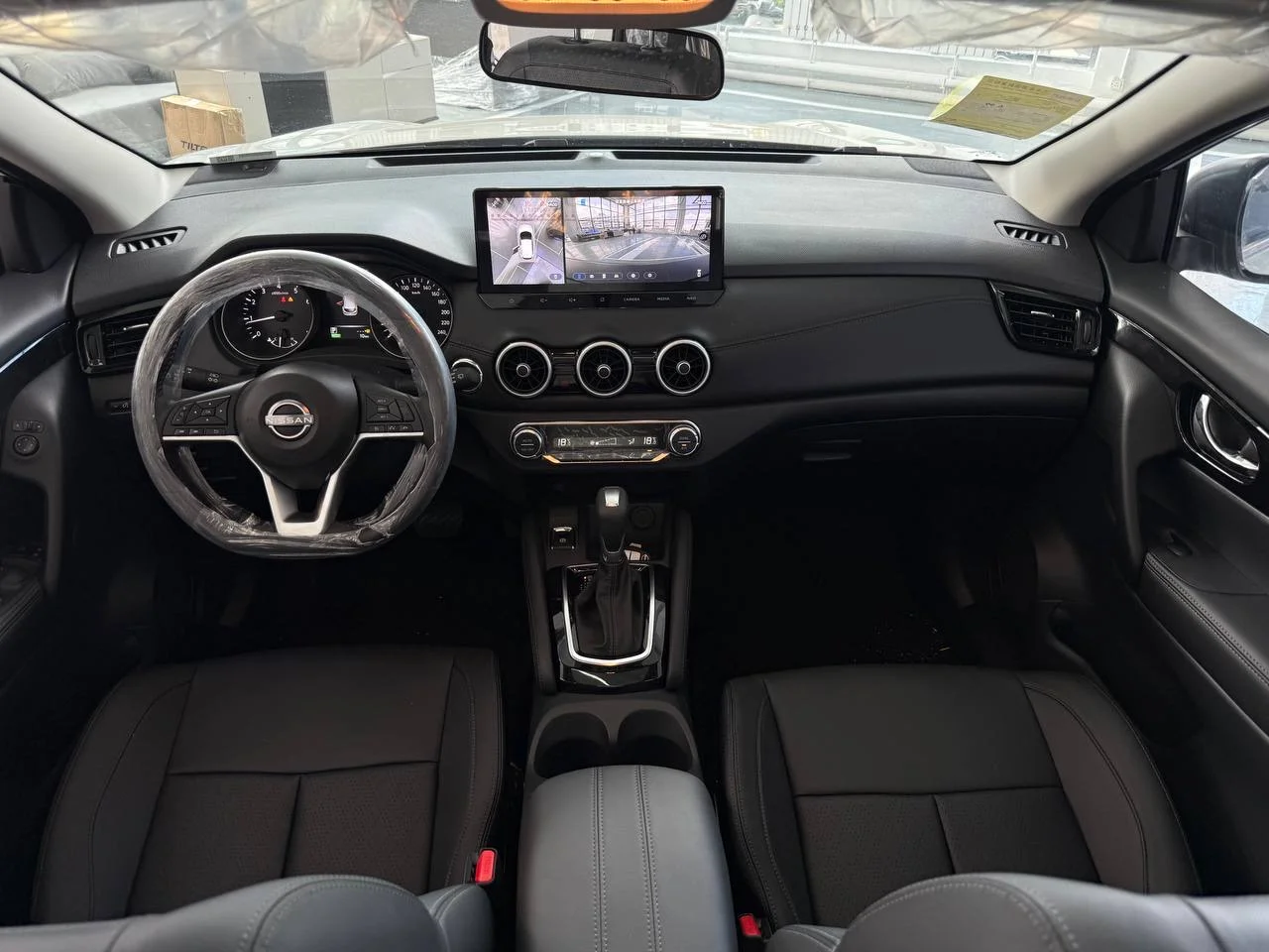 Nissan Qashqai CVT XV+ Leading Edition - миниатюра 8