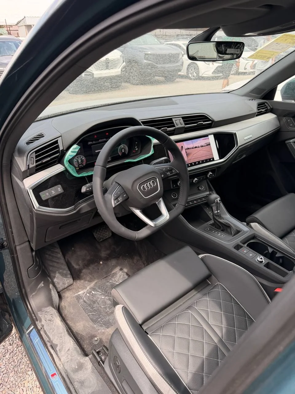 Audi Q3 35TFSI - миниатюра 6