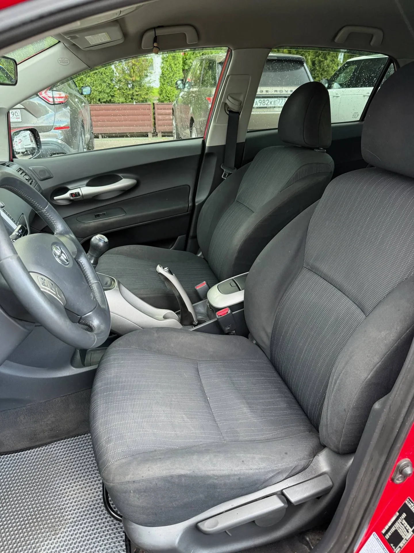 Автомобиль Toyota Auris - миниатюра 18