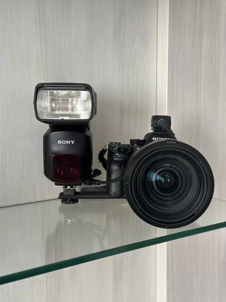 Внешняя накамерная вспышка Sony HVL-F60M - миниатюра 2