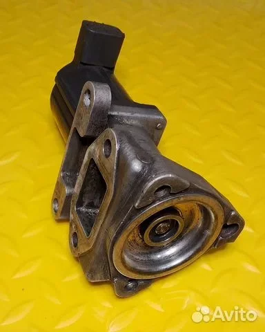Клапан EGR Isuzu 4HK1 NPR75 Е4 - изображение 1