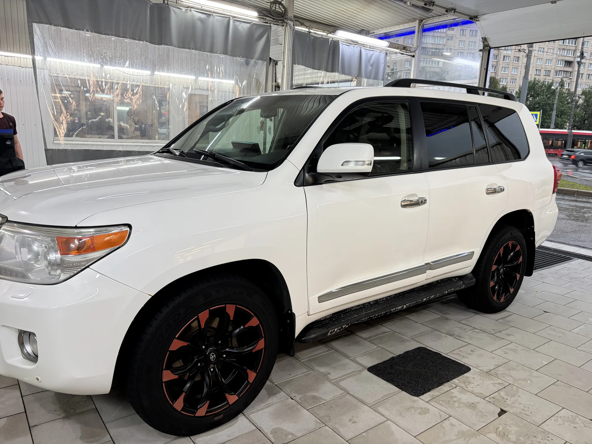 toyota landcruiser 200 2012 - миниатюра 4