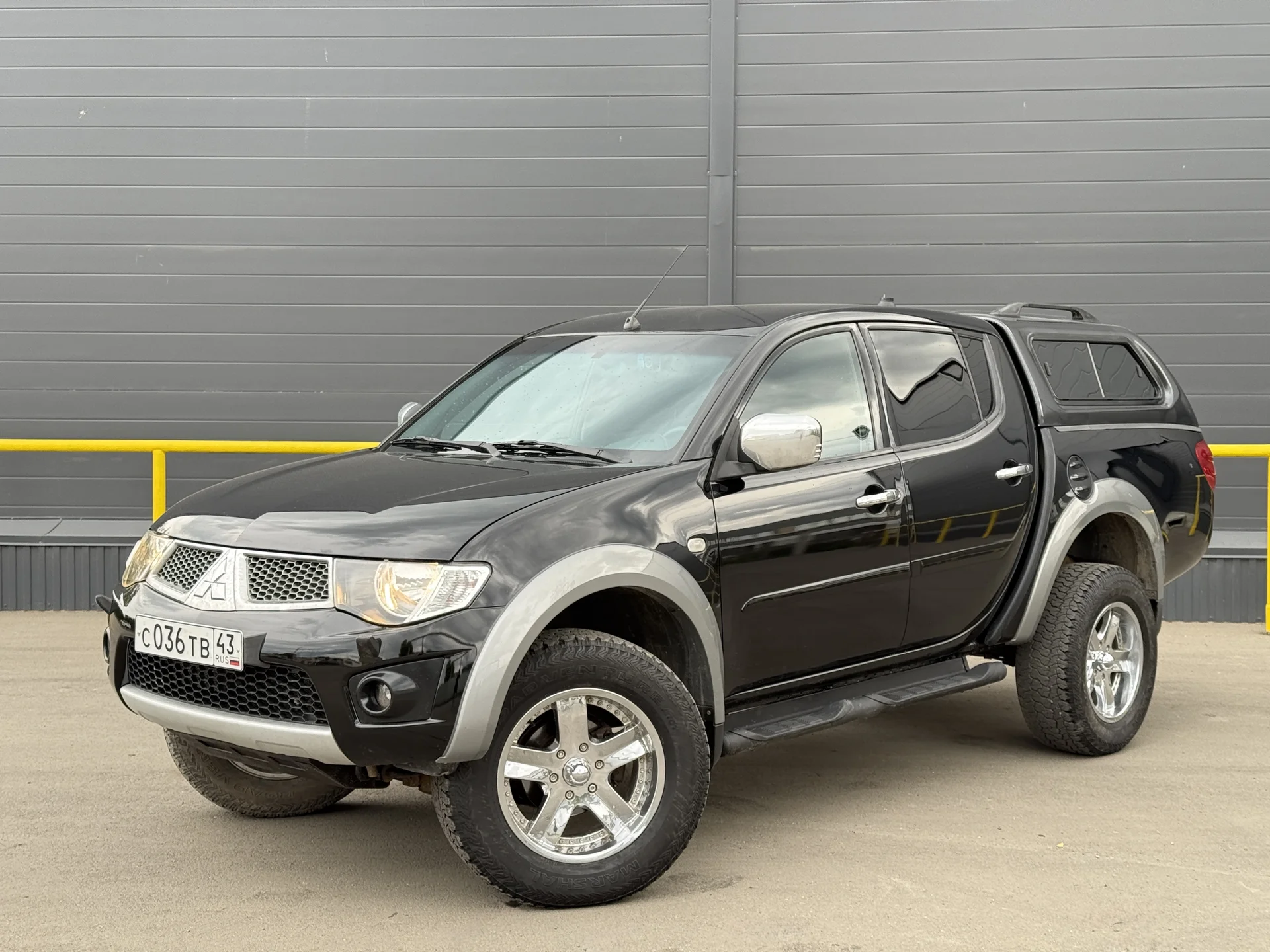 Mitsubishi L200 2012 - миниатюра 2
